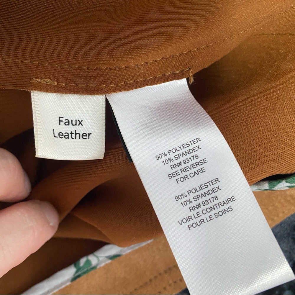 Tahari Women's Brown Leather Jacket - Picture 8 of 8